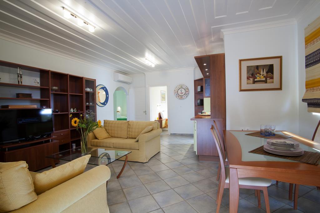 Exanthia Villas Exterior photo